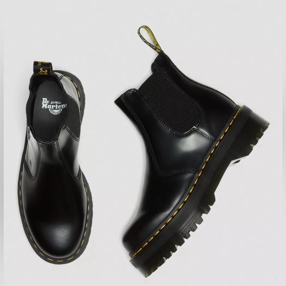 Dr. Martens 2976 Quad Polished Smooth Leather Platform Chelsea Boots W 11 M 10